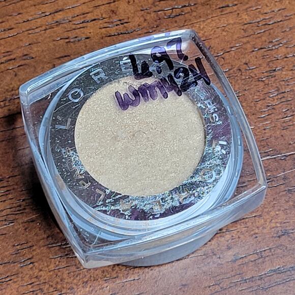 L'Oréal Paris Infallible 24HR Eye Shadow 997 ETERNAL SUNSHINE 0.12 oz ✨️NEW✨️ - Picture 2 of 6